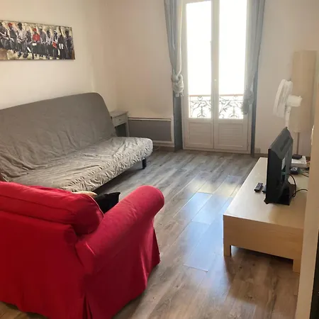 Apartment Au Coeur Du Vieil Antibes