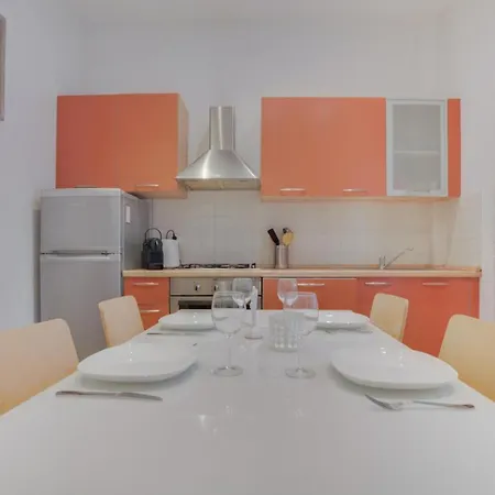 Lovely Flat Vieil Apartment *